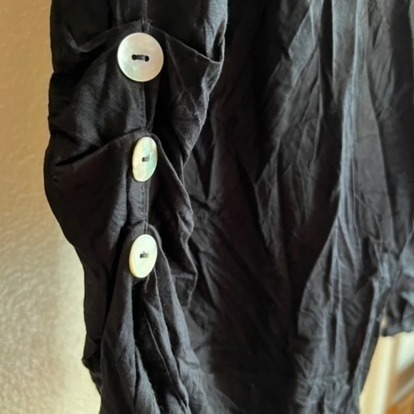 Zim & Zoe Women’s plus size 22/24 - crinkle cropped pant with side buttons - Picture 3 of 8